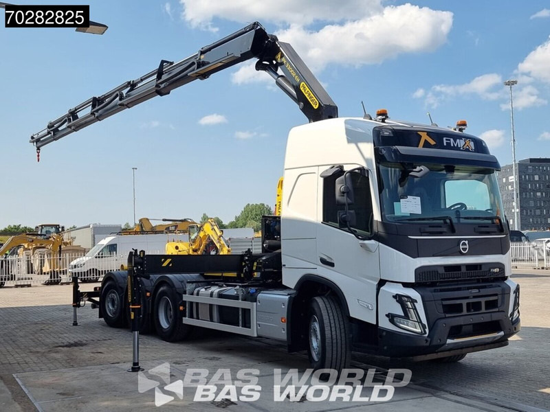 Volvo FMX 500 8X4 NEW! Palfinger PK33002 Crane + PHT22SLD5 Hooklift Lift-Steerign Axle - Camion ampliroll, Camion grue: photos 5 Volvo FMX 500 8X4 NEW! Palfinger PK33002 Crane + PHT22SLD5 Hooklift Lift-Steerign Axle - Camion ampliroll, Camion grue: photos 5