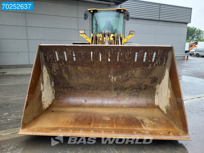 Volvo L120 H CDC - GOOD L5 TYRES - Chargeuse sur pneus: photos 3 Volvo L120 H CDC - GOOD L5 TYRES - Chargeuse sur pneus: photos 3