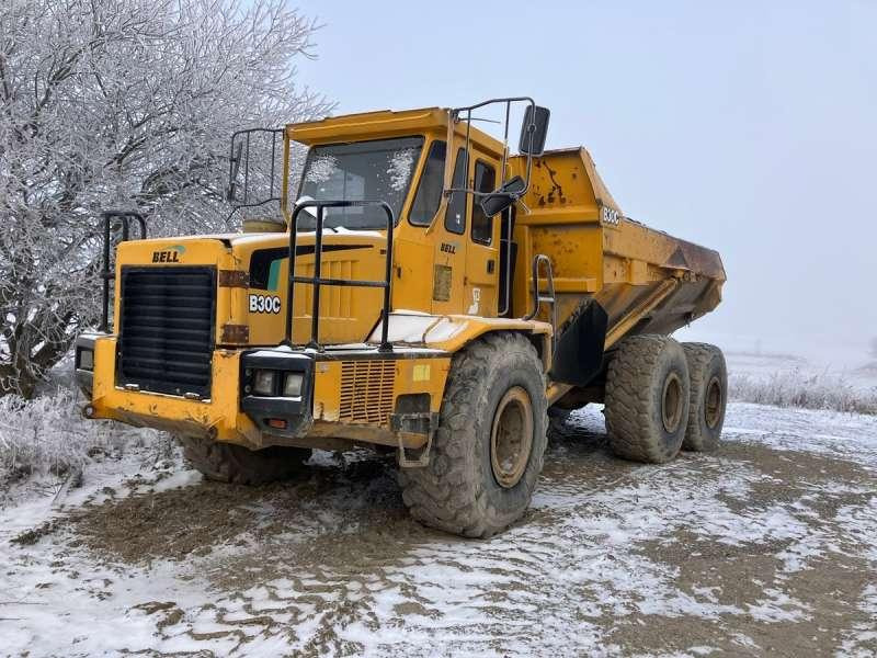 Bell B30C 6X6 - Tombereau articulé: photos 1 Bell B30C 6X6 - Tombereau articulé: photos 1