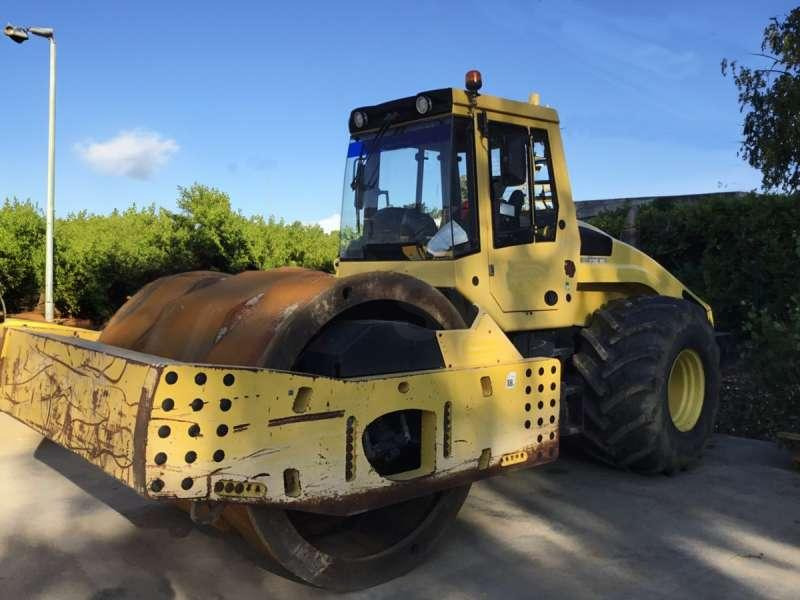 Bomag BW 226 DI-4 BVC - Compacteur mixte: photos 1 Bomag BW 226 DI-4 BVC - Compacteur mixte: photos 1