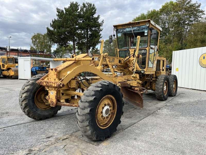 Caterpillar 120G - Niveleuse: photos 2 Caterpillar 120G - Niveleuse: photos 2