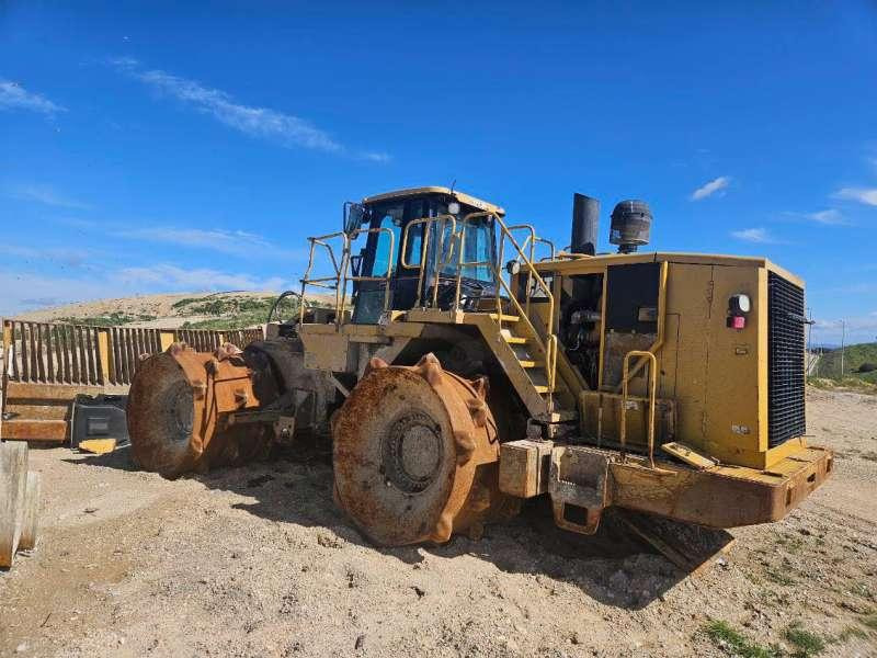 Caterpillar 836H - Compacteur à pieds de mouton/ Monocylindre: photos 3 Caterpillar 836H - Compacteur à pieds de mouton/ Monocylindre: photos 3
