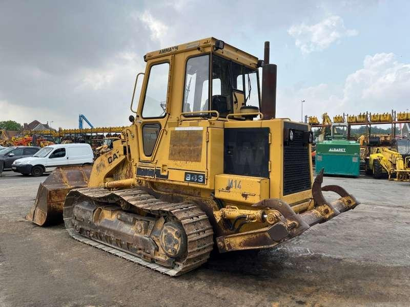 Caterpillar 943 - Chargeuse sur chenilles: photos 5 Caterpillar 943 - Chargeuse sur chenilles: photos 5
