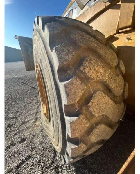 Chargeuse sur pneus Caterpillar 962G: photos 21