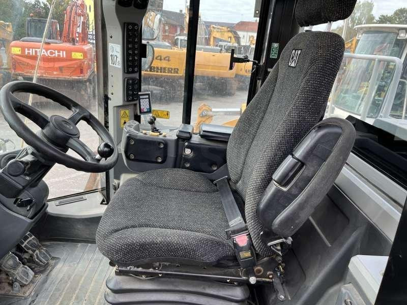 Chargeuse sur pneus Caterpillar Chargeur sur Pneus 962K: photos 37