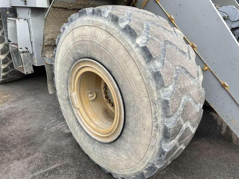 Chargeuse sur pneus Caterpillar Chargeur sur Pneus 962K: photos 15
