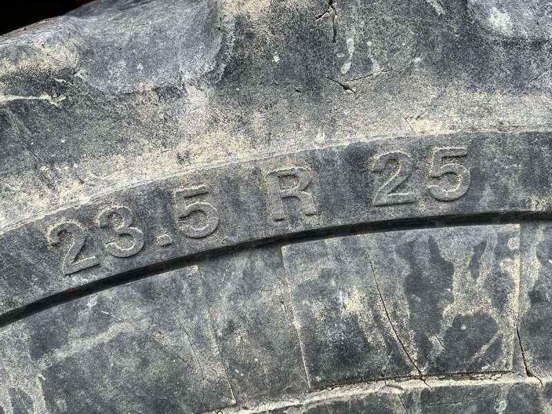 Chargeuse sur pneus Caterpillar Chargeur sur Pneus 962K: photos 19