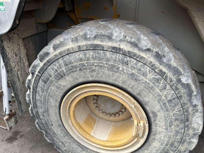 Chargeuse sur pneus Caterpillar Chargeur sur Pneus 962K: photos 17