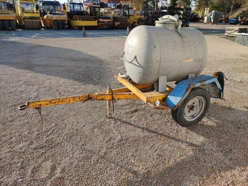 Courant 500 LITRES A EAU - Citerne: photos 3 Courant 500 LITRES A EAU - Citerne: photos 3