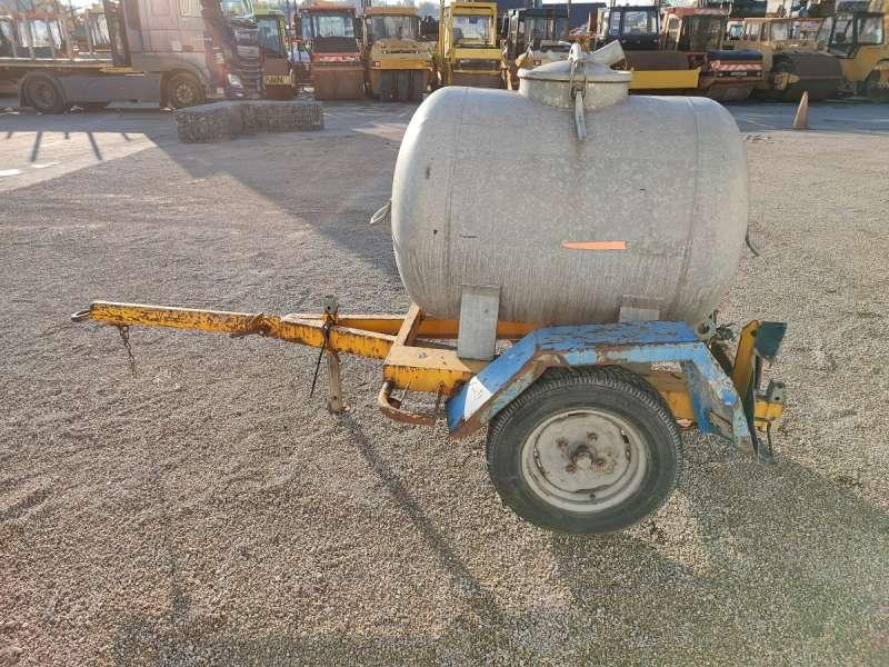 Courant 500 LITRES A EAU - Citerne: photos 4 Courant 500 LITRES A EAU - Citerne: photos 4