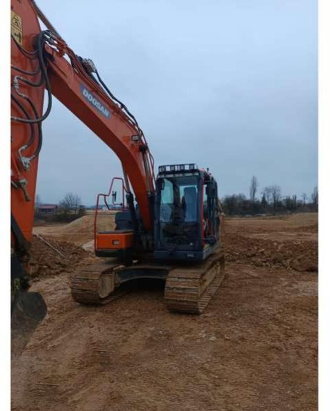 Doosan DX140LC-5 - Pelle sur chenille: photos 5 Doosan DX140LC-5 - Pelle sur chenille: photos 5