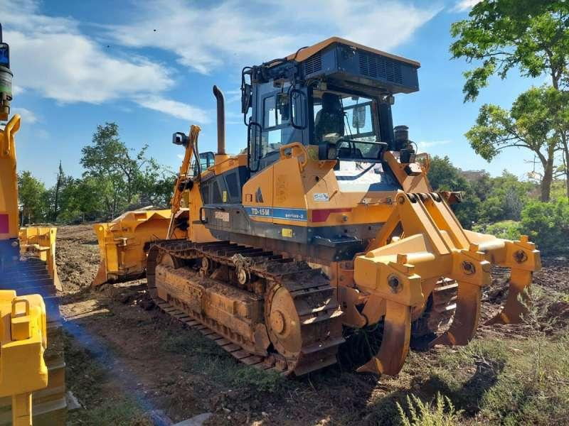 Dressta TD-15M SERIES2 - Bulldozer: photos 4 Dressta TD-15M SERIES2 - Bulldozer: photos 4
