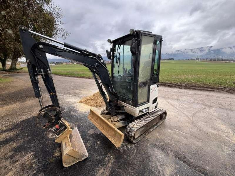 Eurocomach 18ZT - Mini pelle: photos 4 Eurocomach 18ZT - Mini pelle: photos 4