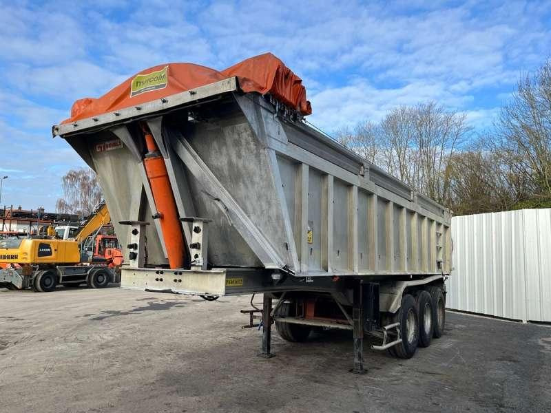 General Trailers Semi Benne 3 ESSIEUX - Semi-remorque benne: photos 2 General Trailers Semi Benne 3 ESSIEUX - Semi-remorque benne: photos 2