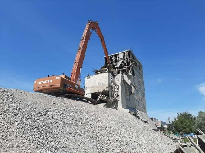 Hitachi EX400LC - Pelle de démolition: photos 5 Hitachi EX400LC - Pelle de démolition: photos 5