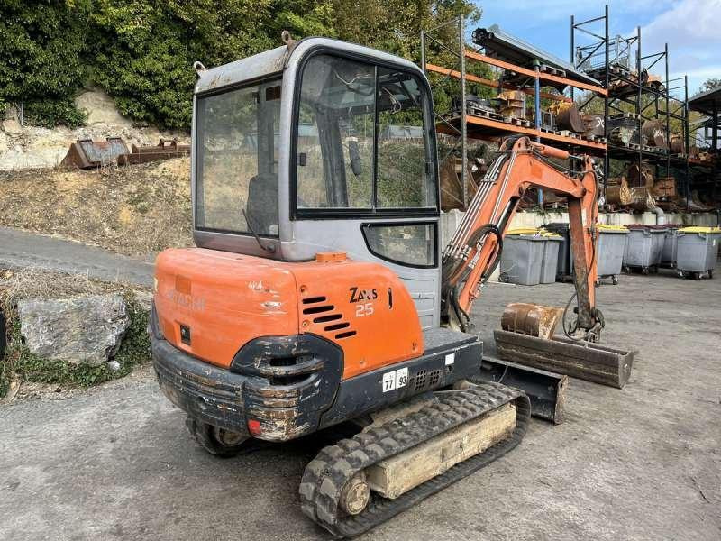 Mini pelle Hitachi ZX25 CLR: photos 6