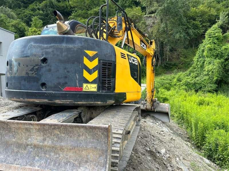 Jcb JZ140LC MACHINE SUISSE - Pelle sur chenille: photos 3 Jcb JZ140LC MACHINE SUISSE - Pelle sur chenille: photos 3