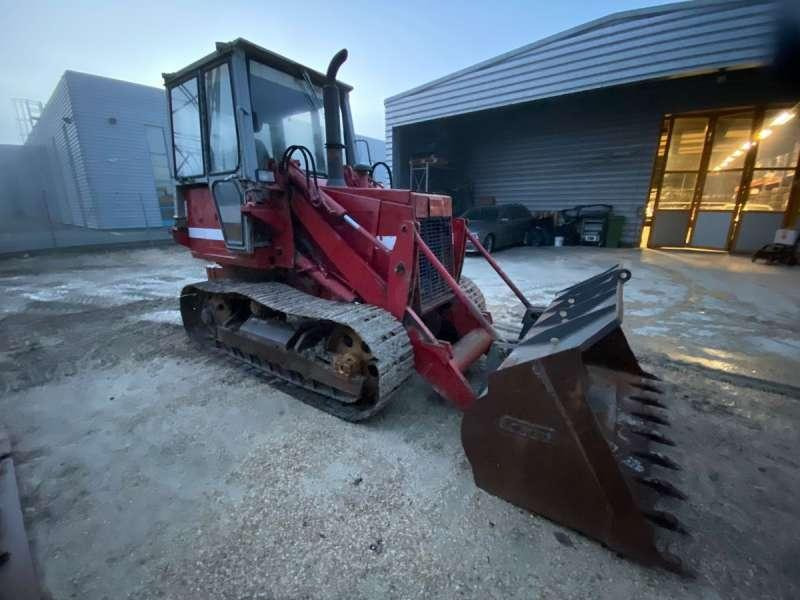 Komatsu D31S-20 - Chargeuse sur chenilles: photos 2 Komatsu D31S-20 - Chargeuse sur chenilles: photos 2