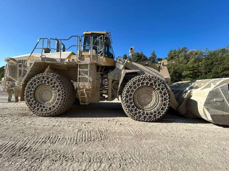 Komatsu WA600-8E0 - Chargeuse sur pneus: photos 4 Komatsu WA600-8E0 - Chargeuse sur pneus: photos 4