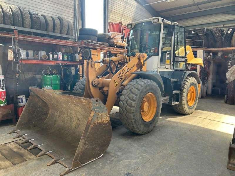 Liebherr L514 Stereo - Chargeuse sur pneus: photos 1 Liebherr L514 Stereo - Chargeuse sur pneus: photos 1