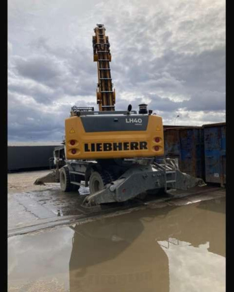 Liebherr LH40M LITRONIC - Pelle de manutention: photos 4 Liebherr LH40M LITRONIC - Pelle de manutention: photos 4