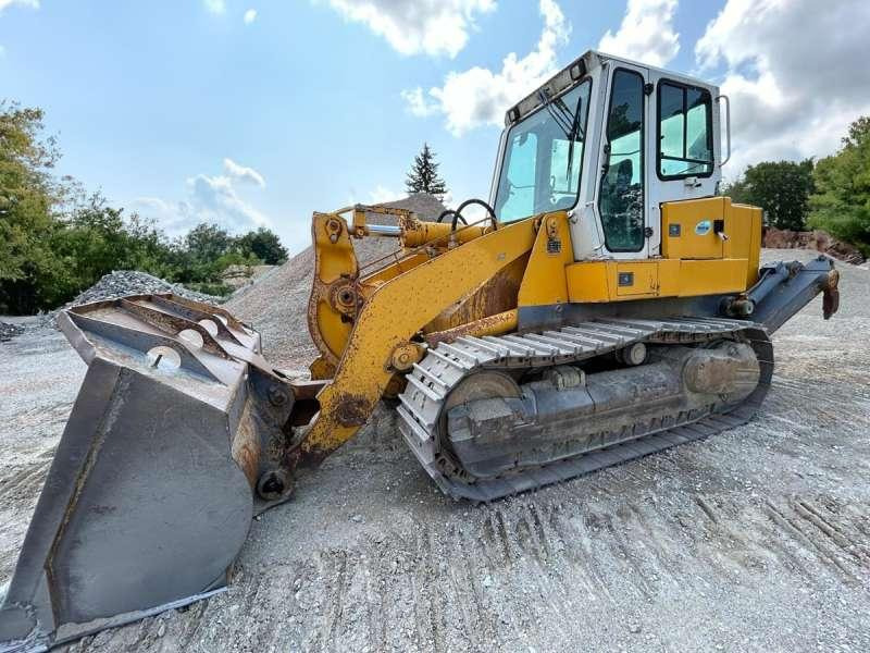 Liebherr LR 632 MACHINE SUISSE - Chargeuse sur chenilles: photos 1 Liebherr LR 632 MACHINE SUISSE - Chargeuse sur chenilles: photos 1