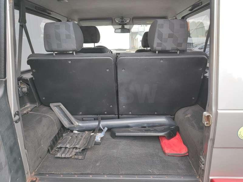 SUV Mercedes G 270 2.7 CDI: photos 30