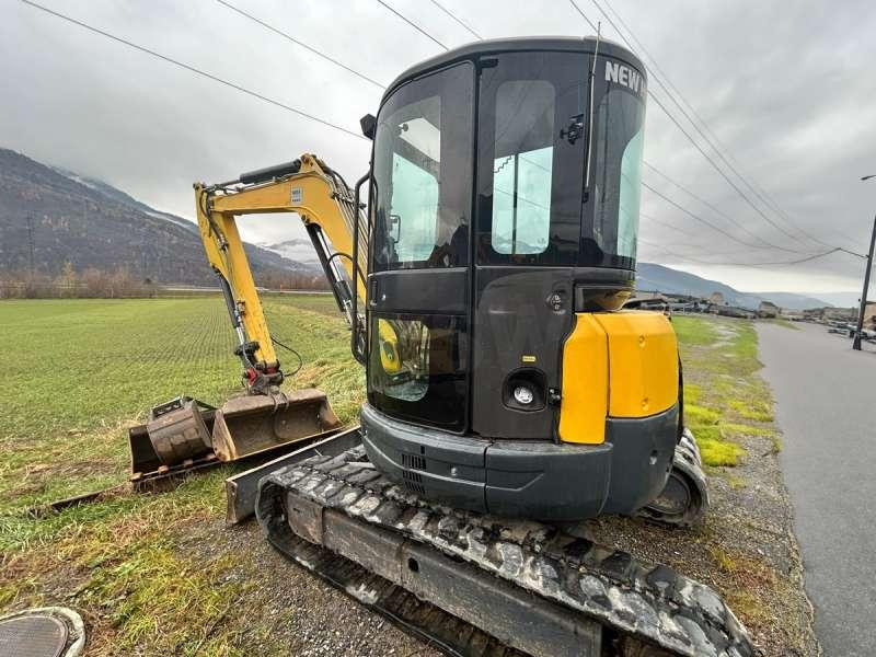 New Holland E50B SR - Mini pelle: photos 5 New Holland E50B SR - Mini pelle: photos 5