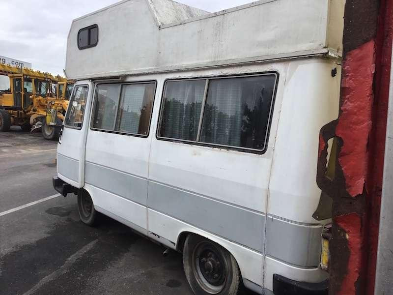 Peugeot J9 - Camping-car capucine: photos 3 Peugeot J9 - Camping-car capucine: photos 3