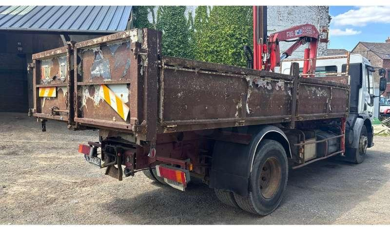 Renault A GRUE PREMIUM 300 - Camion benne: photos 3 Renault A GRUE PREMIUM 300 - Camion benne: photos 3