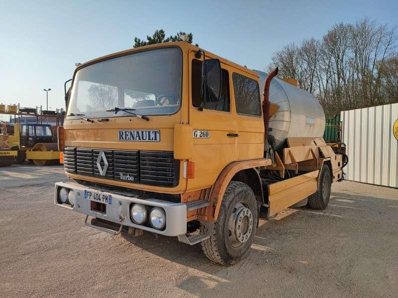 Renault G260 - Répandeuse: photos 2 Renault G260 - Répandeuse: photos 2