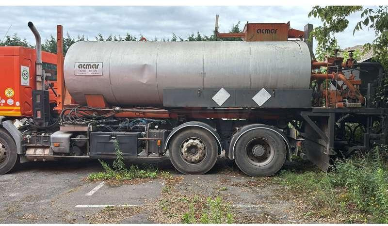 Renault PREMIUM 370-26 - Répandeuse: photos 4 Renault PREMIUM 370-26 - Répandeuse: photos 4