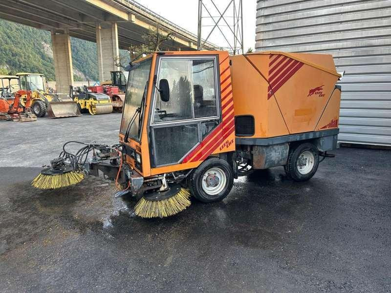 Rolba K1500 CITY CAT - Balayeuse de voirie: photos 3 Rolba K1500 CITY CAT - Balayeuse de voirie: photos 3