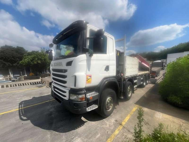 Scania G480 8X4 GRUE FASSI - Camion plateau: photos 1 Scania G480 8X4 GRUE FASSI - Camion plateau: photos 1