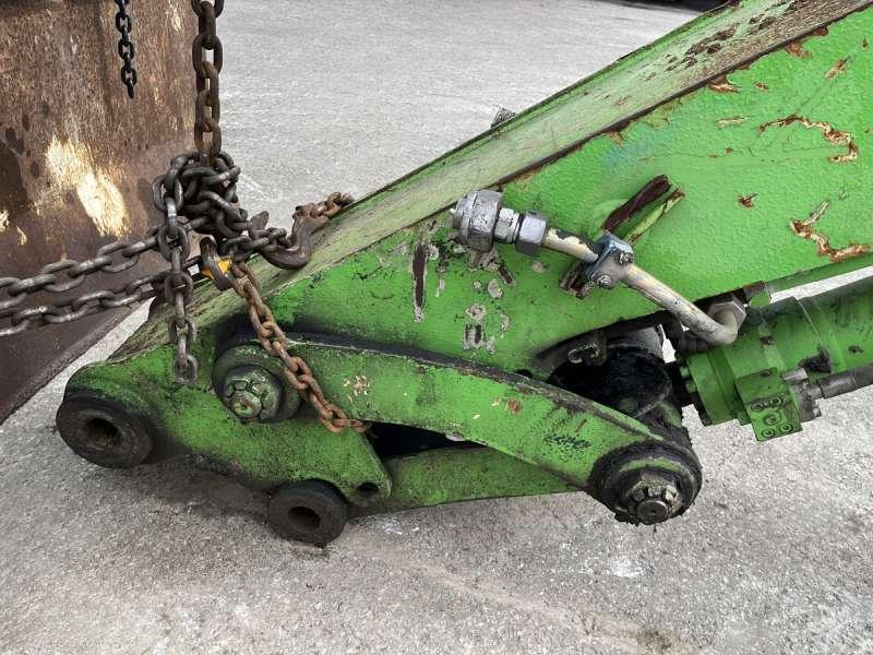 Pelle de manutention Sennebogen 818: photos 16