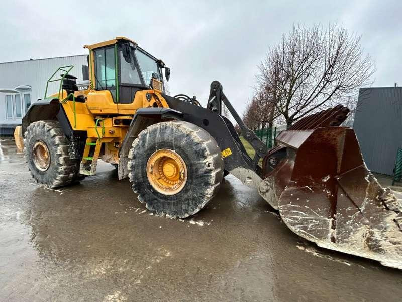 Volvo L220H - Chargeuse sur pneus: photos 4 Volvo L220H - Chargeuse sur pneus: photos 4