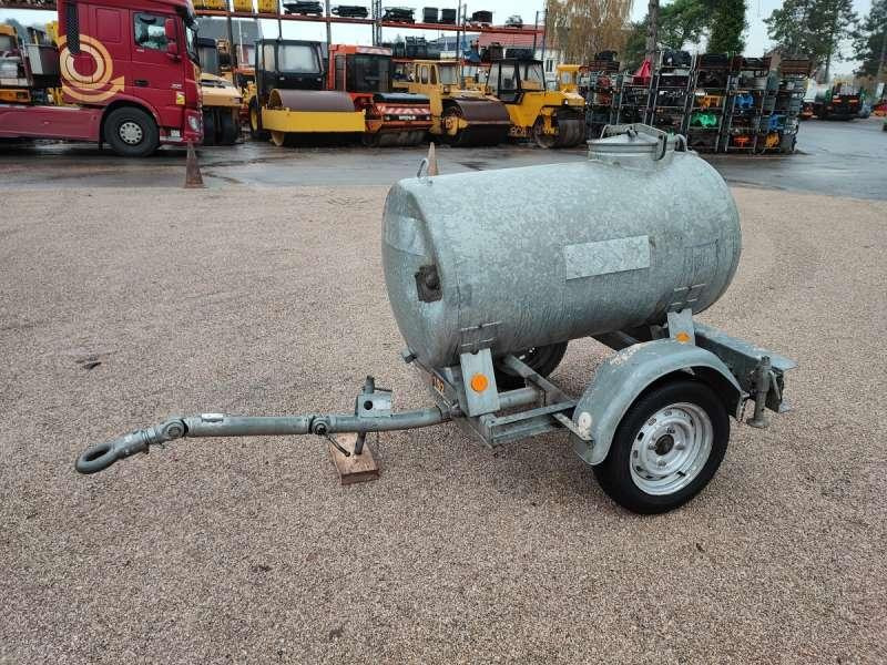 YSM 500 LITRES A EAU - Citerne: photos 3 YSM 500 LITRES A EAU - Citerne: photos 3