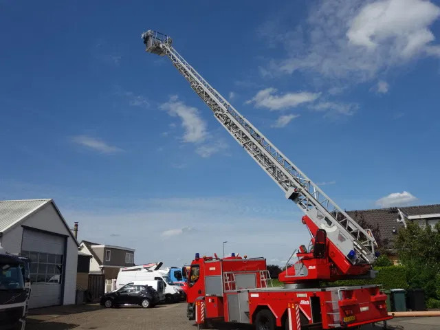 DAF LF 250 METZ 30 meter - Camion: photos 1 DAF LF 250 METZ 30 meter - Camion: photos 1