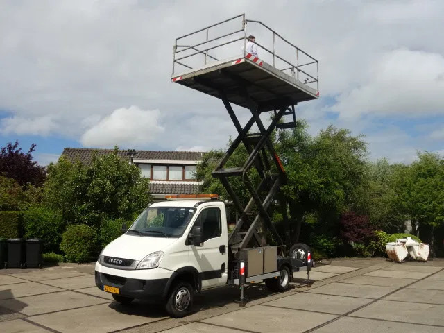 Iveco Daily 50C14 - Camion: photos 1 Iveco Daily 50C14 - Camion: photos 1