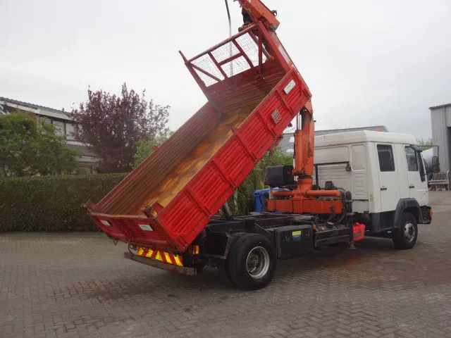MAN 12.224 DC,8,5 TON ATLAS KRAAN,KIPPER,MANUAL POMP - Camion benne, Camion grue: photos 2 MAN 12.224 DC,8,5 TON ATLAS KRAAN,KIPPER,MANUAL POMP - Camion benne, Camion grue: photos 2