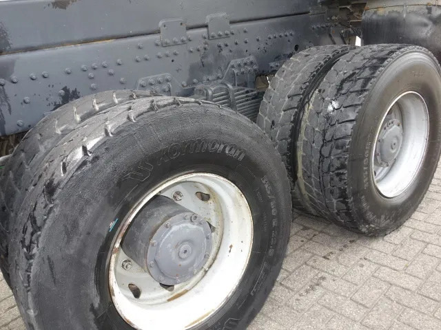 MAN 35-403 meiller kipper 8x6 - Camion benne: photos 4 MAN 35-403 meiller kipper 8x6 - Camion benne: photos 4