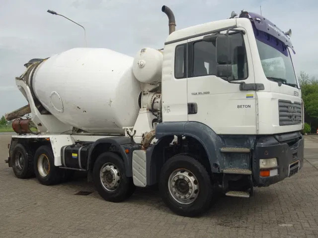 MAN TGA 35.360 8X4 MIXER STEEL SPRINGS BIG AXELS MANUAL POMP - Camion malaxeur: photos 1 MAN TGA 35.360 8X4 MIXER STEEL SPRINGS BIG AXELS MANUAL POMP - Camion malaxeur: photos 1