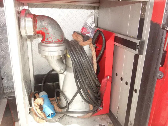 Camion de pompier Mercedes-Benz Atego 1326 ziegler pump: photos 7 Camion de pompier Mercedes-Benz Atego 1326 ziegler pump: photos 7