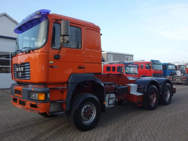 MAN 26.414 TREKKER 6X6 STEELSPRINGS - Tracteur routier: photos 2 MAN 26.414 TREKKER 6X6 STEELSPRINGS - Tracteur routier: photos 2