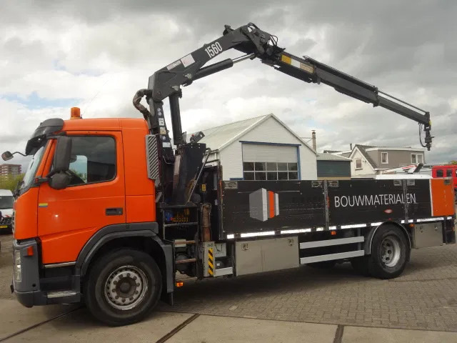 Volvo FM 310 hmf15 ton crane - Camion grue: photos 2 Volvo FM 310 hmf15 ton crane - Camion grue: photos 2
