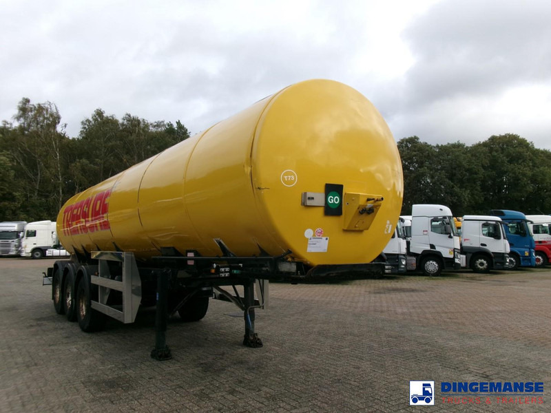 Clayton Food (beer) tank inox 30 m3 / 1 comp - Semi-remorque citerne: photos 2 Clayton Food (beer) tank inox 30 m3 / 1 comp - Semi-remorque citerne: photos 2