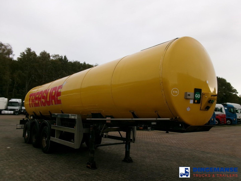 Clayton Food (beer) tank inox 30 m3 / 1 comp - Semi-remorque citerne: photos 2 Clayton Food (beer) tank inox 30 m3 / 1 comp - Semi-remorque citerne: photos 2