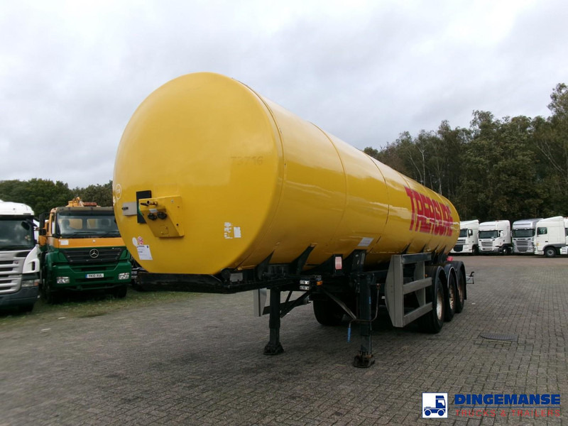 Clayton Food (beer) tank inox 30 m3 / 1 comp - Semi-remorque citerne: photos 1 Clayton Food (beer) tank inox 30 m3 / 1 comp - Semi-remorque citerne: photos 1