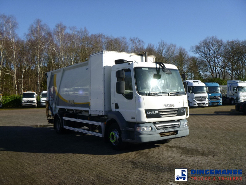 DAF LF 55.220 4X2 RHD Farid refuse truck - Benne à ordures ménagères: photos 2 DAF LF 55.220 4X2 RHD Farid refuse truck - Benne à ordures ménagères: photos 2