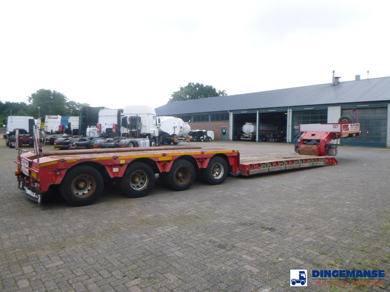 Faymonville 4-axle lowbed trailer 88t STBZ-4AV - Remorque porte-engin surbaissée: photos 4 Faymonville 4-axle lowbed trailer 88t STBZ-4AV - Remorque porte-engin surbaissée: photos 4
